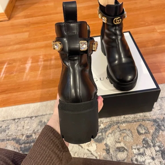 Gucci Women's Black Ankle Boots with Gold Accents - Picture 5 of 16